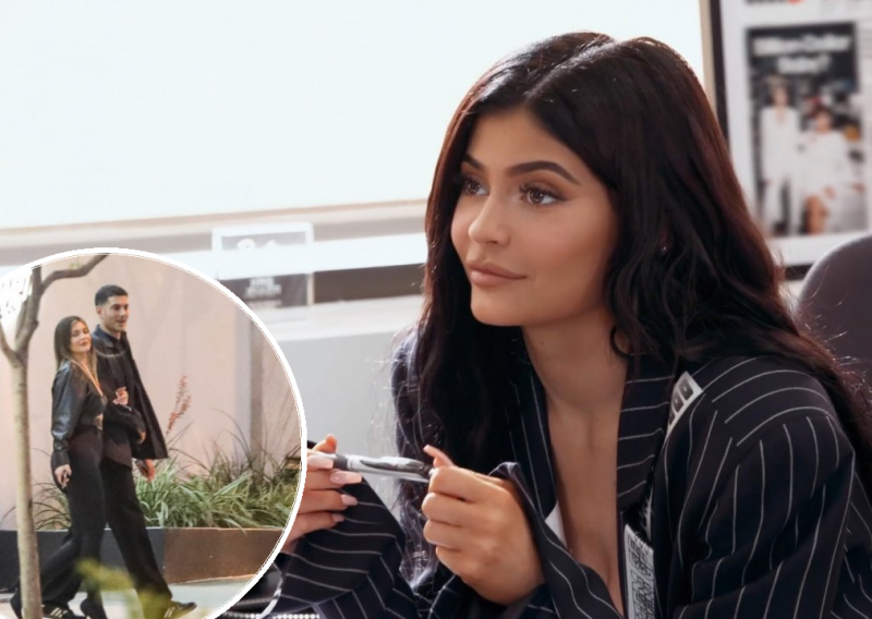 Kylie Jenner krenula naprijed: Nakon propale veze s reperom, lijepa bogatašica viđena u društvu nepoznatog muškarca