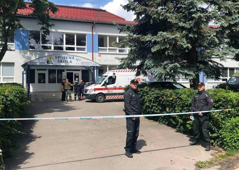 Učitelj u Slovačkoj izboden nožem, učiteljica u teškom stanju; napadač ubijen