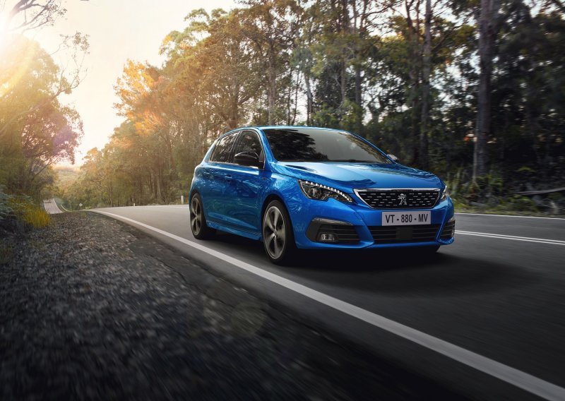 Stiže osvježeni Peugeot 308; od jeseni s digitalnim kokpitom i mnogo nove tehnologije