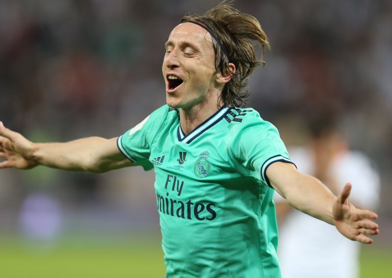 Luka Modrić otkrio Talijanima gdje bi zaista volio završiti karijeru te se dotakao Cristiana Ronalda kao osobe