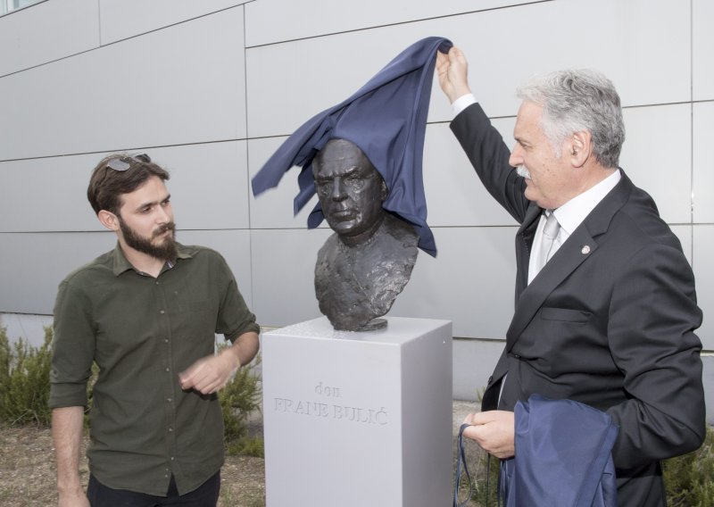 Otkrivene biste Marka Marulića, Frane Bulića i Ruđera Boškovića