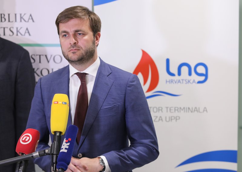 Ćorić: Kapaciteti LNG terminala na Krku popunjeni, plin bi mogao pojeftiniti