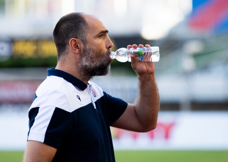 [VIDEO] Igor Tudor teško je nalazio riječi: Razočaran sam, tužan i nesretan; dok je Samir Toplak otkrio još bolniju istinu po Hajduk