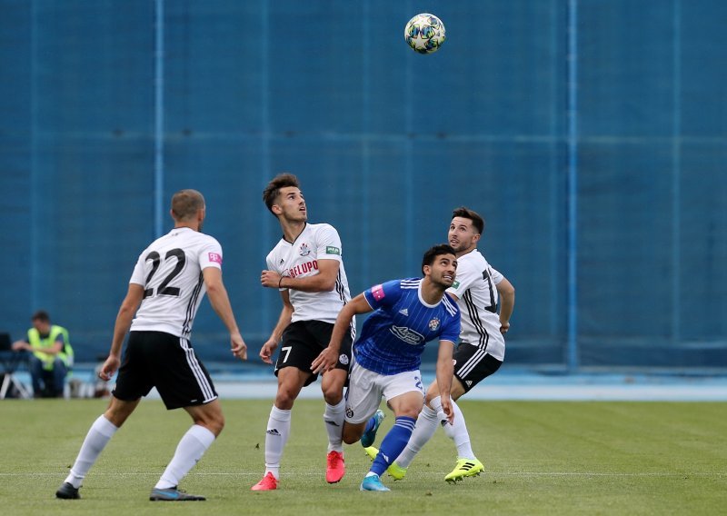 Luda utakmica na Maksimiru; Dinamo imao 2:0, Slaven se vratio, a onda je Petković u 90. slomio hrabra srca Koprivničanaca