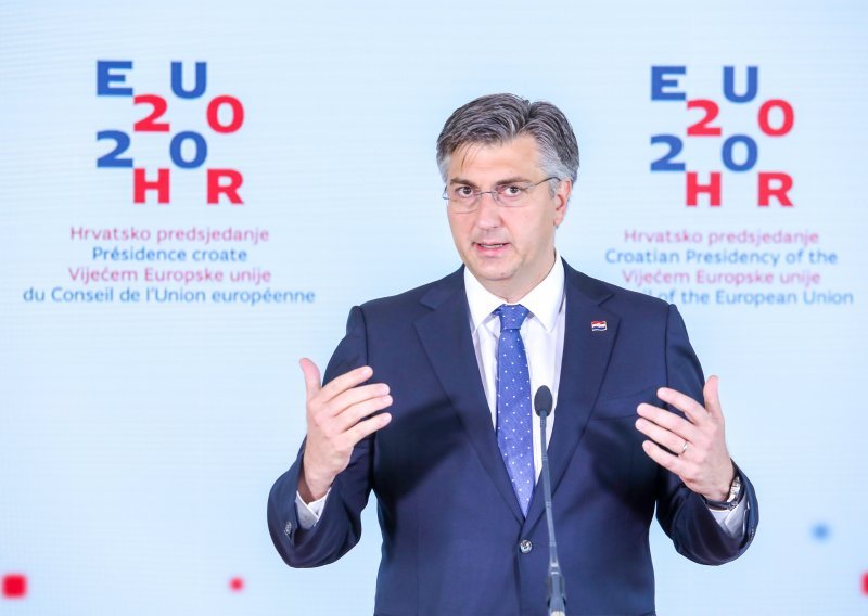 Plenković uvjerava da hrvatske milijarde u planu za oporavak nisu ugrožene