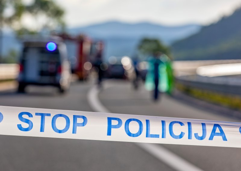 Nesreća na Lošinju; njemački motociklist stradao na cesti