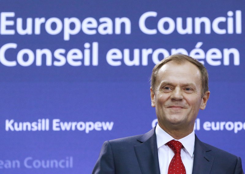 Donald Tusk čestitao premijeru Tihomiru Oreškoviću