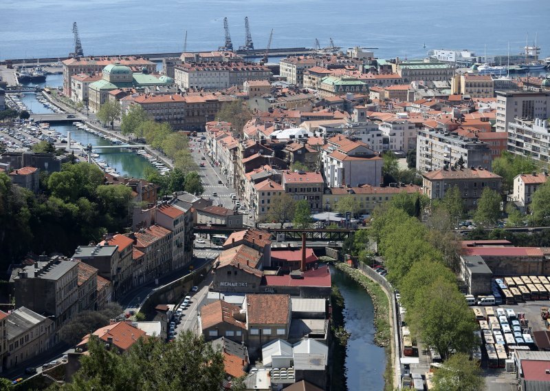 Rijeka: Jedna novooboljela osoba u županiji, vratila se iz Slovenije
