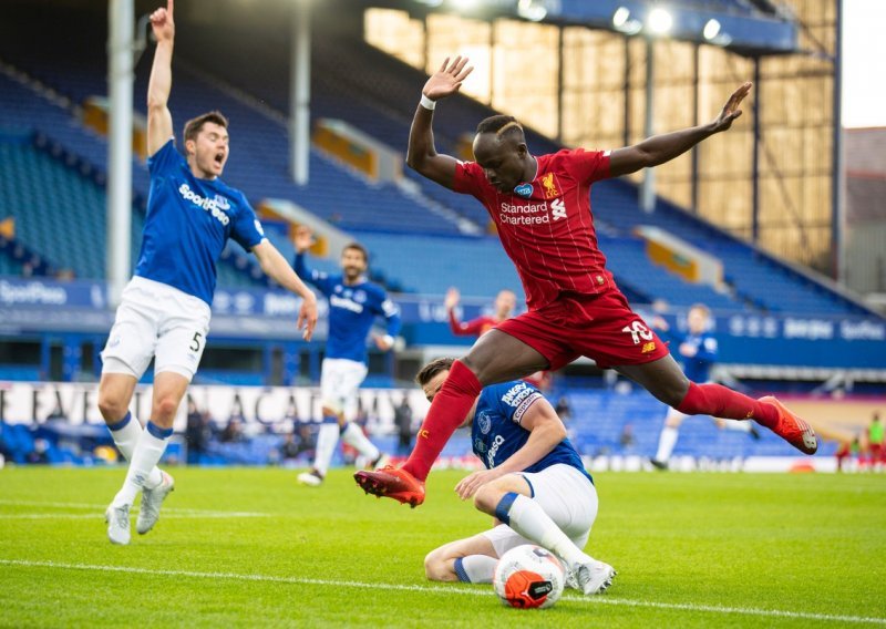 Liverpool i Everton odigrali su očajno lošu utakmicu, ali su usprkos svemu uspjeli oboriti nevjerojatan rekord