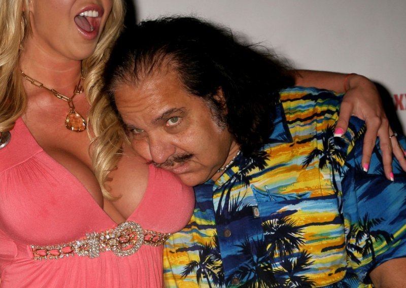 Porno glumac Ron Jeremy optužen za silovanje triju žena