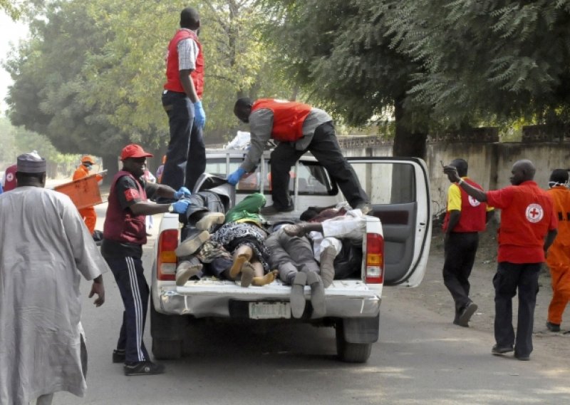 Islamisti pobili najmanje 215 civila i policajaca u Nigeriji