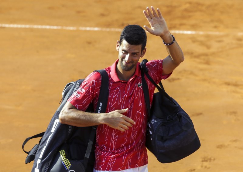 Slavni tenisač stao u Đokovićevu obranu i otkrio zašto Novak nikada neće biti voljen kao Roger Federer, te kako ga mržnja pokreće