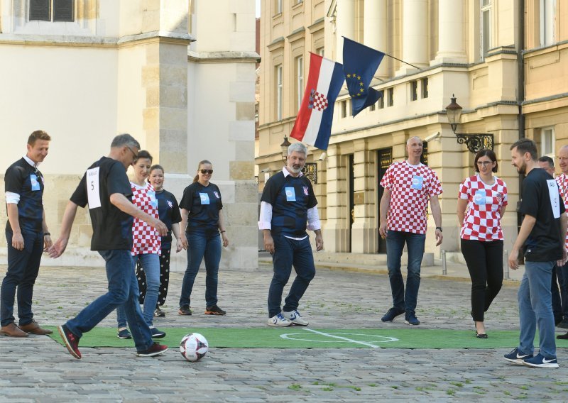 Koalicija centra HDZ-u: Eksponencionalno rastemo, zabit ćemo vam gol iz centra