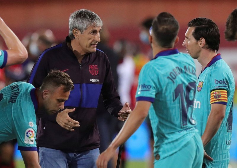 Trener Barcelone priznao svađu s igračima, što baca novu sliku na drske postupke Lionela Messija i Luisa Suareza