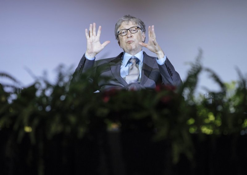 Bill Gates poziva na raspodjelu lijekova i cjepiva za covid-19 najpotrebitijima