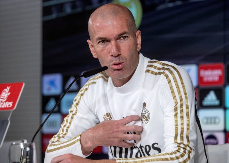 Zinedine Zidane ovime šokirao brojne fanove; ovako nešto baš nitko nije očekivao nakon svega što je napravio s Real Madridom