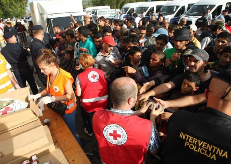 Evo kako možete pomoći izbjeglicama koje se slijevaju u Hrvatsku
