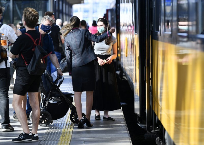 Slovački i češki turisti razgrabili karte za vlak iz Praga prema Rijeci; u 2 dana prodano ih oko 9000