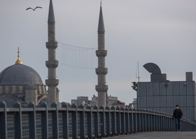 Erdogan: odluka EU-a prema Turskoj oko koronavirusa je politička