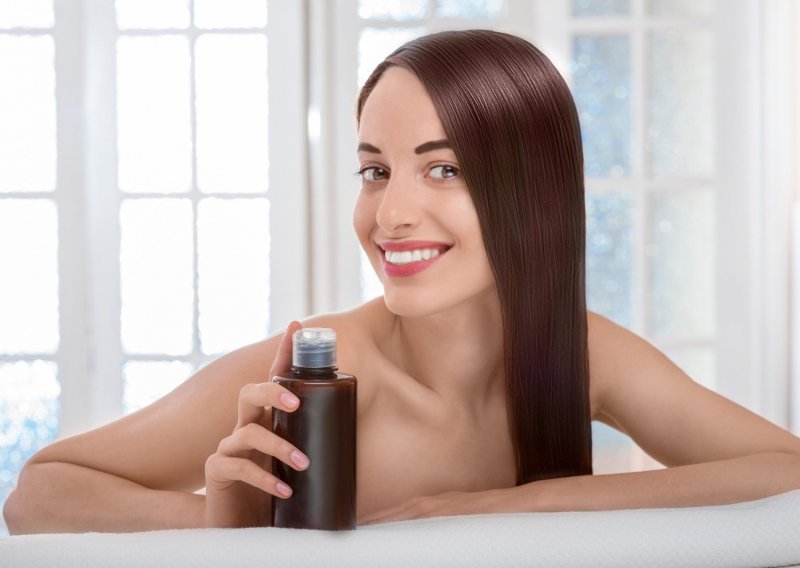 Ovo su najbolji prirodni šamponi za zdravu i sjajnu kosu