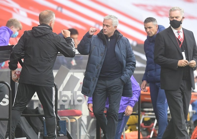 Mourinho nije izdržao; dan nakon vijesti da želi Perišića održao je lekciju sucima zbog korištenja VAR-a, a obrušio se i na svoje igrače zanimljivom opaskom