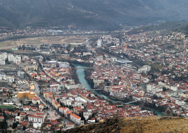 Zaraženi liječnici i medicinski djelatnici u oba doma zdravlja u Mostaru