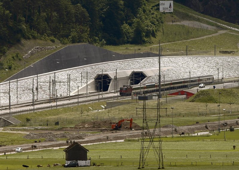 Otvara se najduži željeznički tunel na svijetu