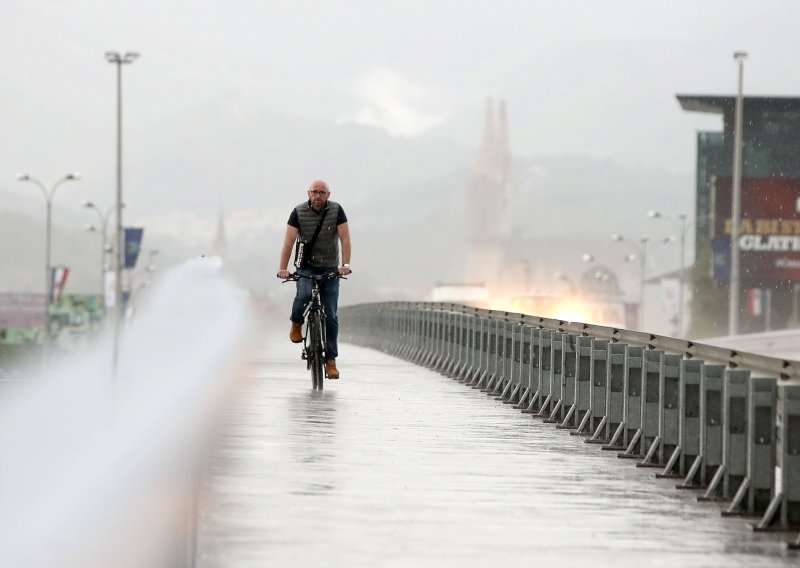 Nakon što su vjetar i kiša poharali Hrvatsku, pogledajte kakvo nas vrijeme u utorak čeka