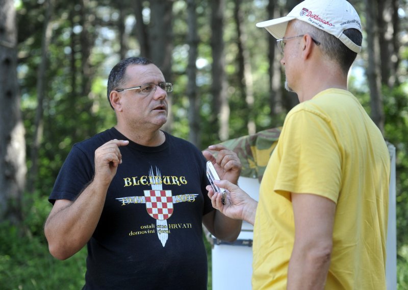 Keleminec ne smije u Srb, želi da i Pupovcu zabrane skup