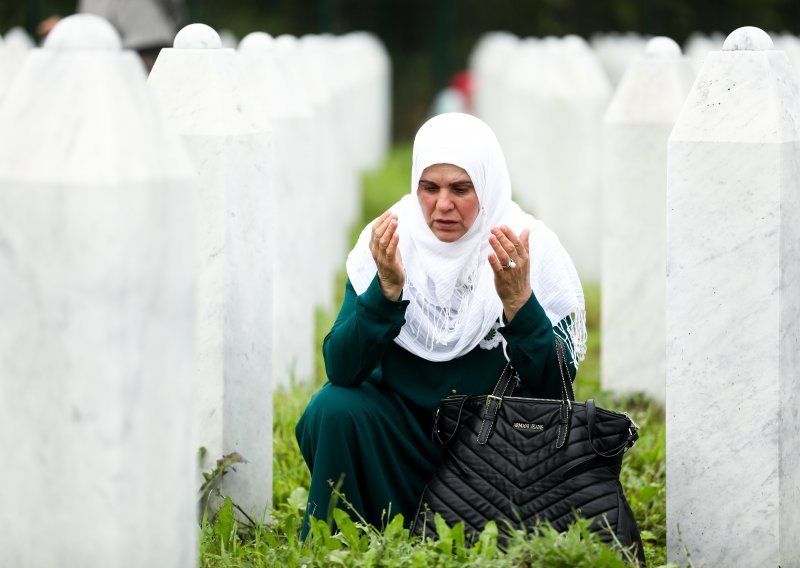 Čelnici EU-a o Srebrenici: Treba priznati patnje drugih