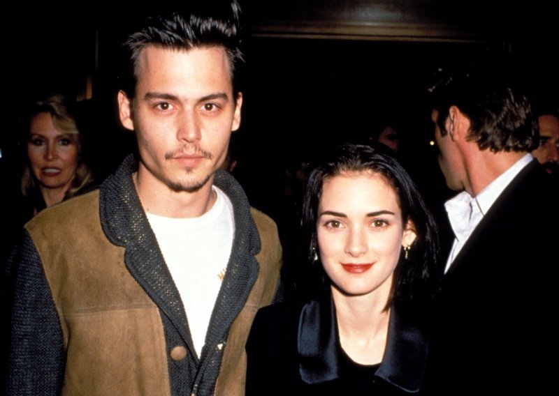 Na sud stiže i Winona Ryder i to kao ključni svjedok Johnnyju Deppu