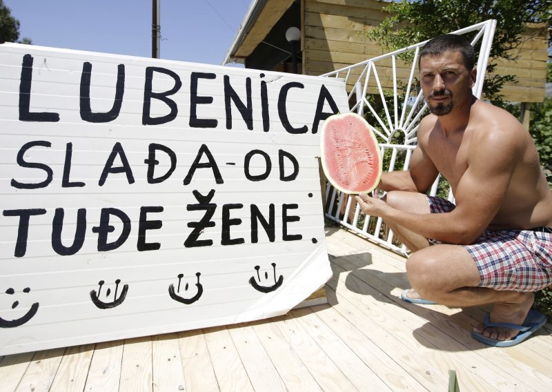 Manjak turista stvorio velike viškove lubenica, traže se tržišta za izvoz