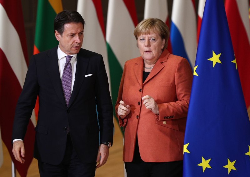 Merkel i Conte sastaju se uoči europskog samita, tema oporavak gospodarstva