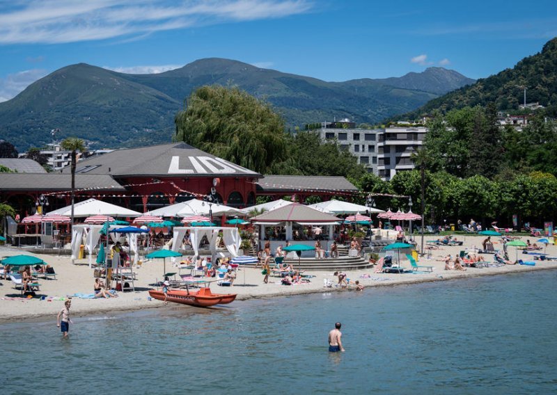 Hrvatska među zemljama s najblažim padom broja turističkih noćenja