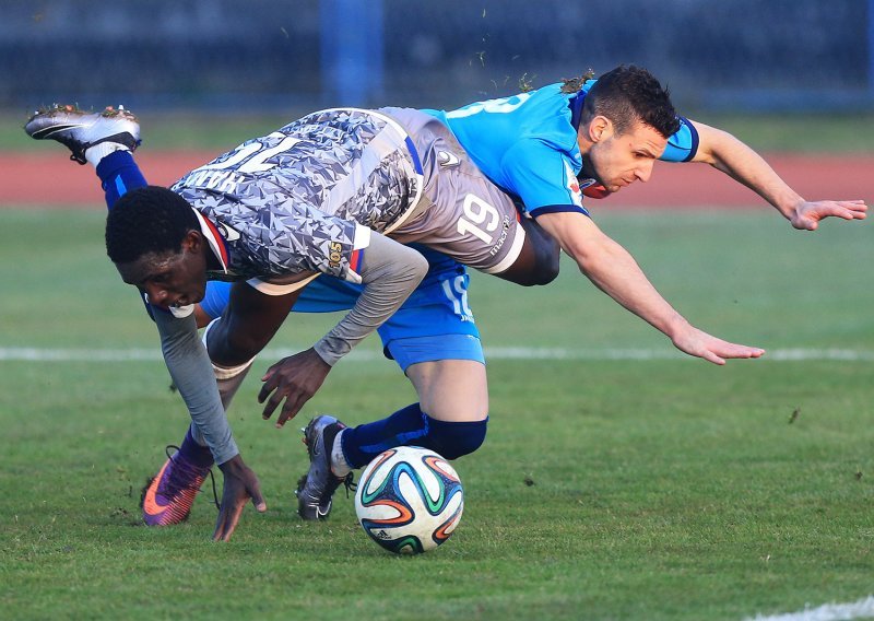 Hajduk se spasio u sudačkoj nadoknadi i s dva igrača više