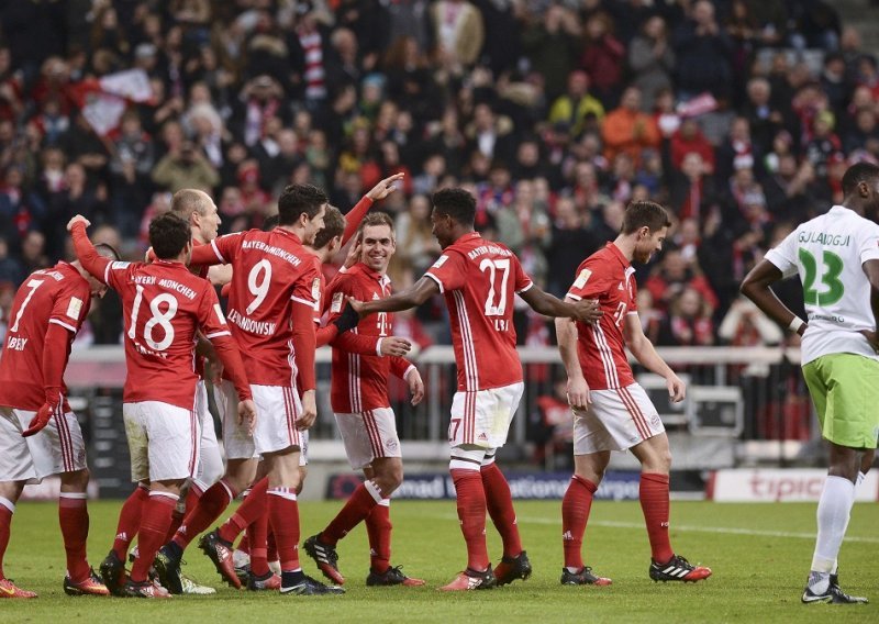 Prvi poraz Leipziga i 'petica' Bayerna za promjenu na vrhu