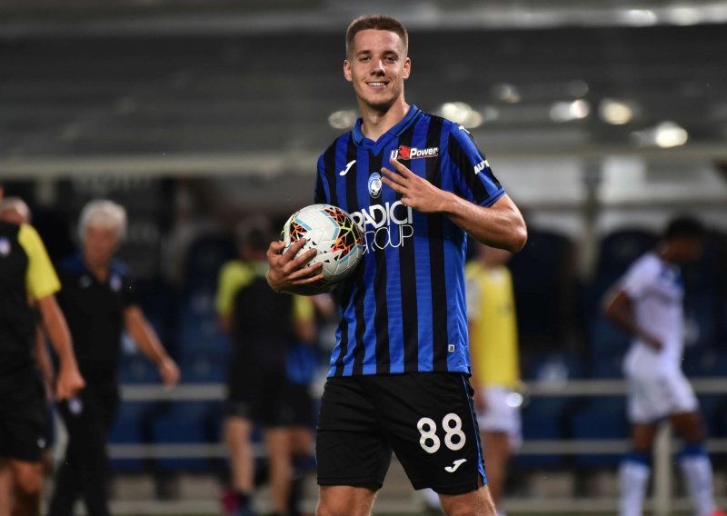 Mario Pašalić igrom i hat-trickom protiv Brescije oduševio cijelu Italiju, a nama je otkrio tko mu se prvi javio nakon utakmice karijere!