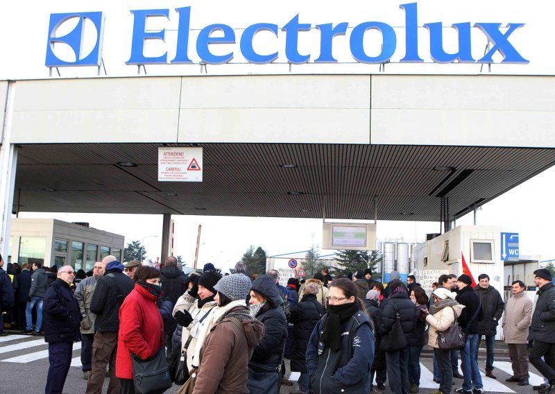 Electrolux zaključio tromjesečje s gubitkom