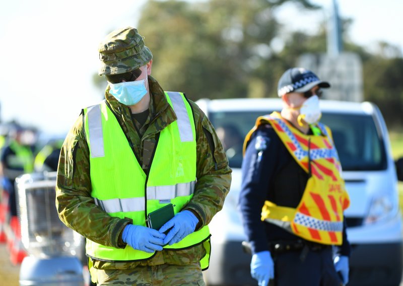 Australski Melbourne uvodi obvezne maske pri izlasku iz kuća