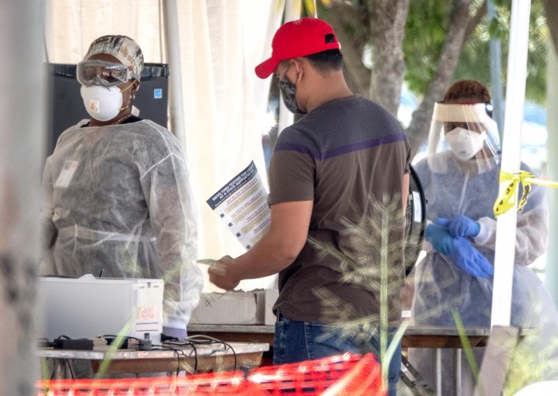 Florida bilježi više od 10.000 novozaraženih i 90 preminulih od Covida-19