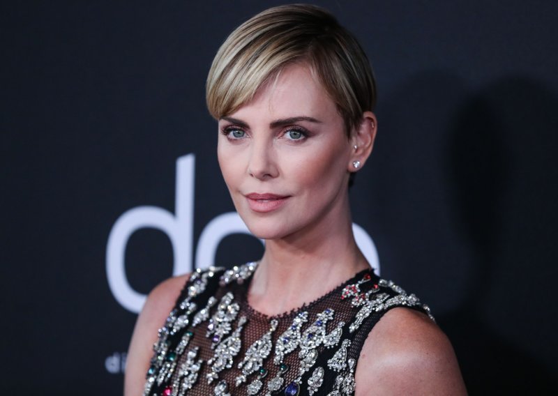 Charlize Theron otkrila: 'Morala sam na tri operacije kako bih se oporavila od tog snimanja'