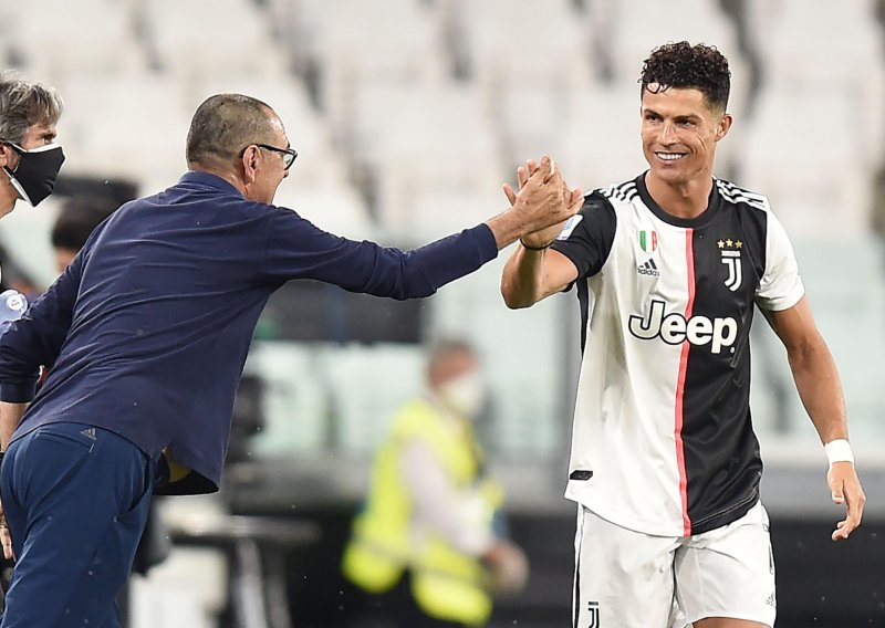Juventus korak bliže osvajanju novog naslova prvaka Italije; Ronaldo zabio dva gola Laziju u utakmici s dva kaznena udarca