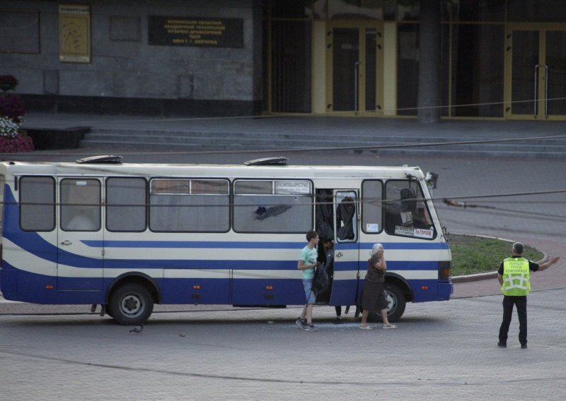 Ukrajinska policija oslobodila sve preostale taoce iz autobusa