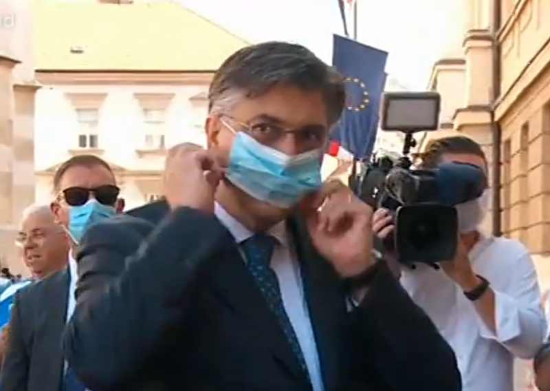 [FOTO] Plenković stavio masku i ušao u Sabor: Osim Ivana, koliko znam, nema više zaraženih