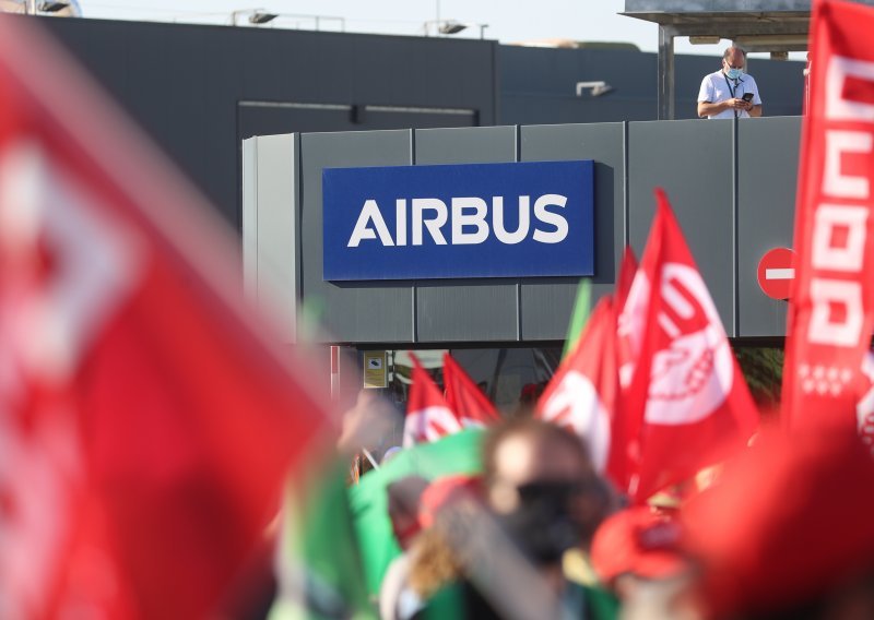 Francuska ministrica zatraži od Airbusa da sačuva što je moguće više radnih mjesta