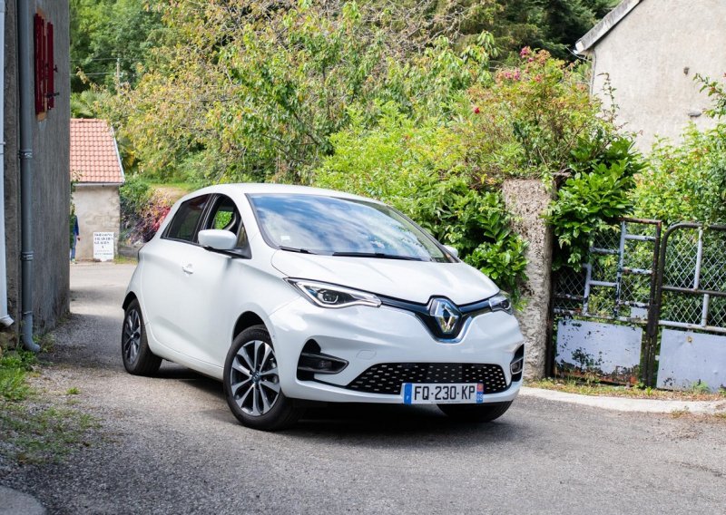 Renault predstavio jedinstven projekt - prvi francuski grad u kojem se vozi isključivo na električni pogon
