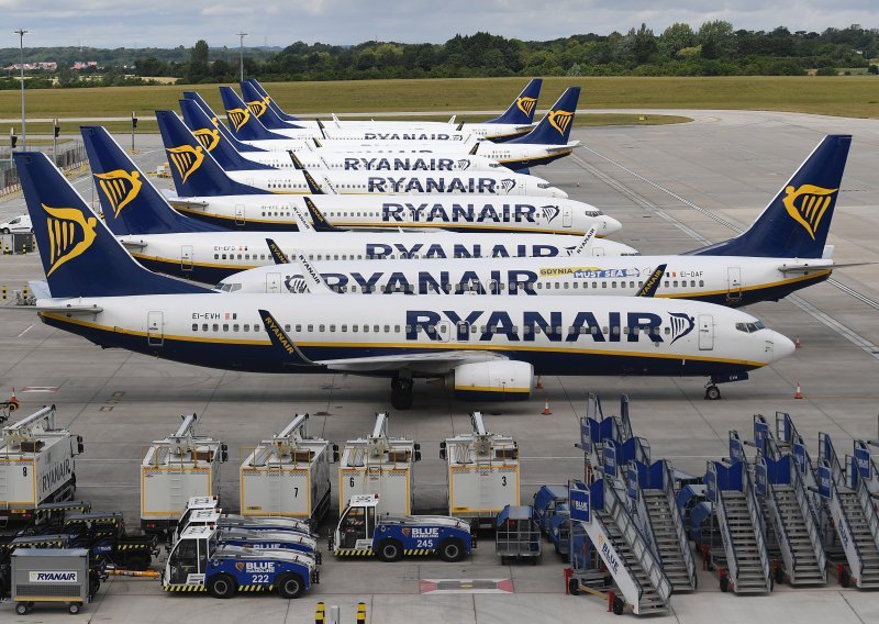 Ryanair pred uskrsne blagdane otkazao niz letova iz Zagreba; pogođeni svi koji su planirali putovati u svibnju i lipnju jer su karte bile - prejeftine