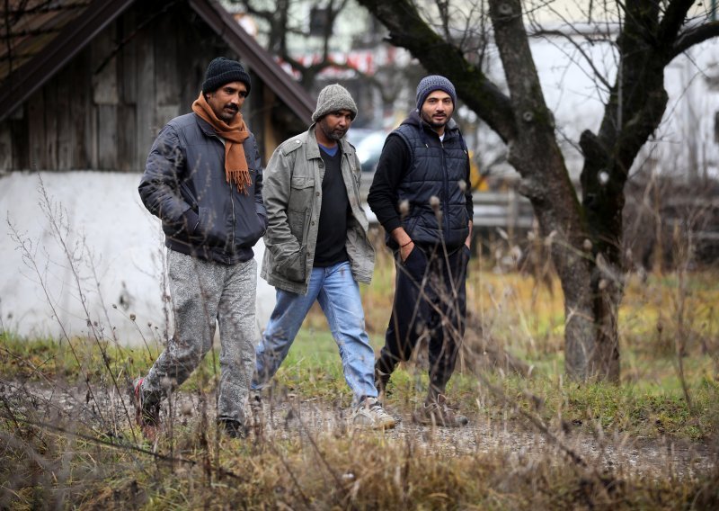 U Unsko-sanskoj županiji 10 tisuća ilegalnih migranata, stanje sve napetije