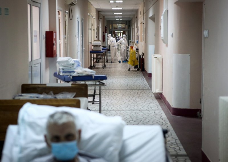 U Srbiji opet više od 300 novozaraženih, još sedam žrtava koronavirusa