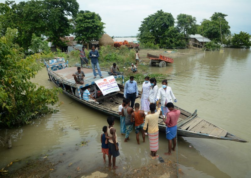 Južna Azija: U monsunskom nevremenu više od 340 poginulih